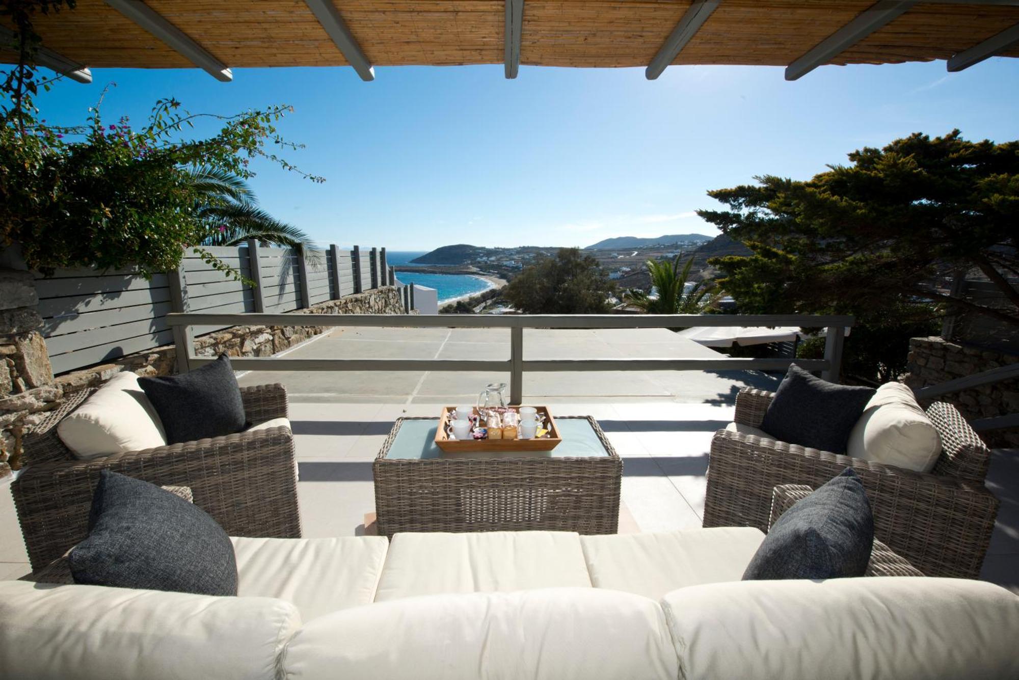 Thalasses Apartment