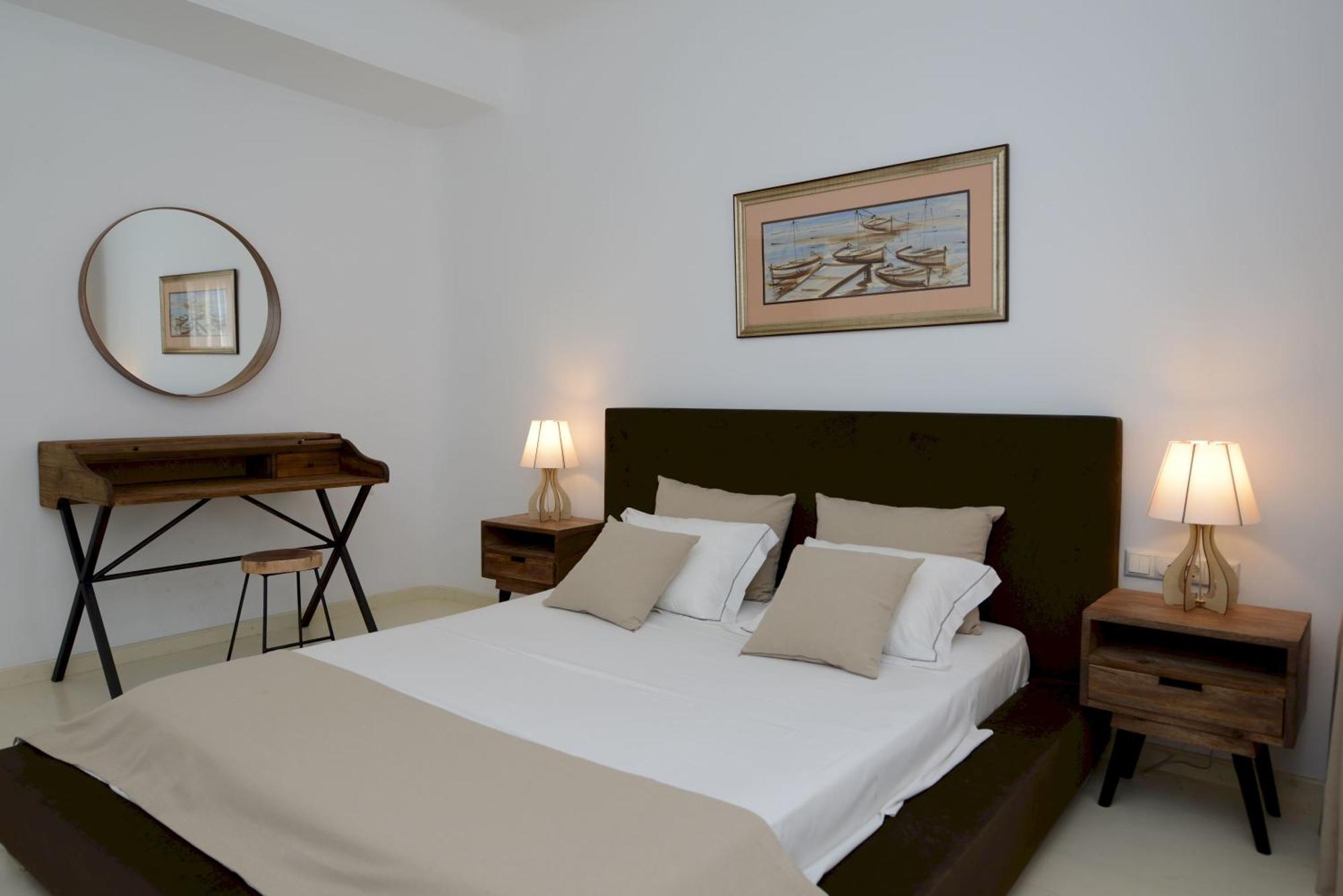 Thalasses Apartment *